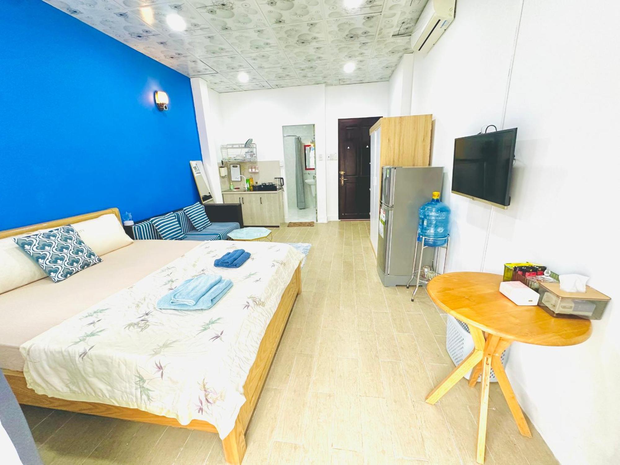 Spacious 1 Bedroom With Balcony Apartment